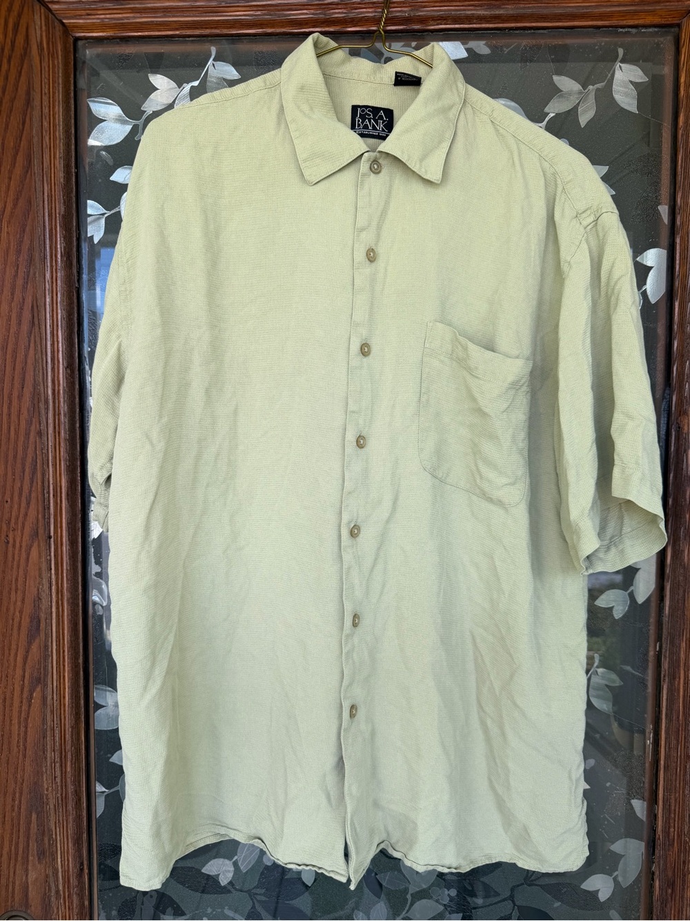 Jos. A. Bank Men's Shirt L 100% Textured Silk Short Sleeve Relaxed Fit Green GUC